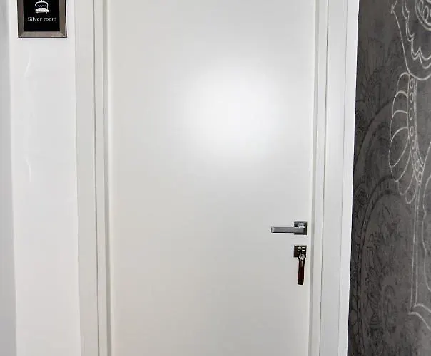 Gl And Pensión Bari